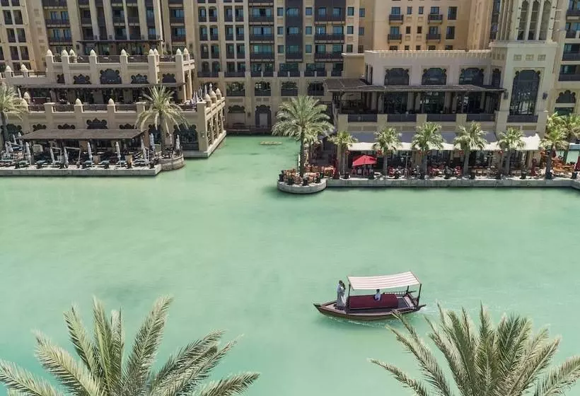 Отель Jumeirah Mina Al Salam Dubai