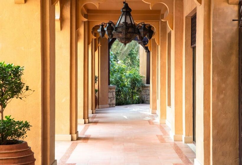 호텔 Jumeirah Mina Al Salam Dubai