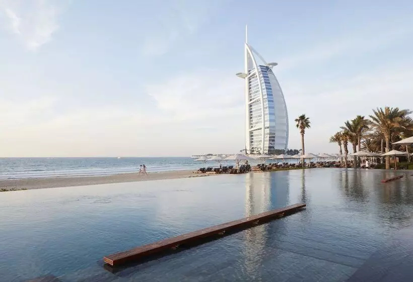 ホテル Jumeirah Mina Al Salam Dubai