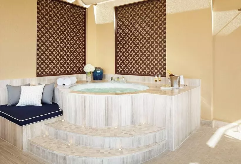 ホテル Jumeirah Mina Al Salam Dubai