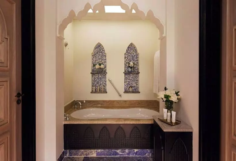 ホテル Jumeirah Mina Al Salam Dubai