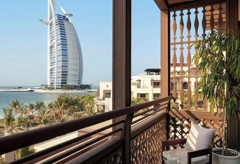 ホテル Jumeirah Mina Al Salam Dubai