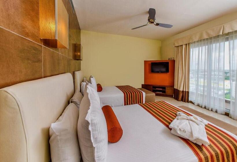 酒店 Krystal Urban Cancun & Beach Club