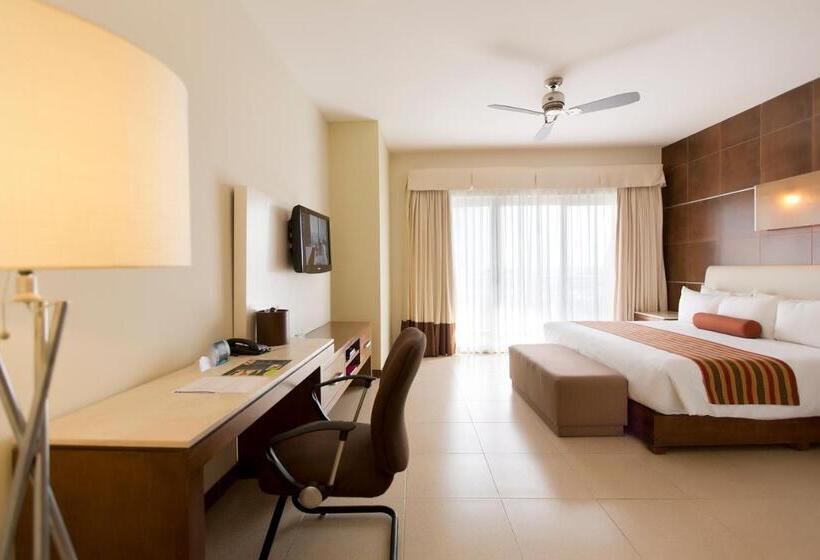 酒店 Krystal Urban Cancun & Beach Club