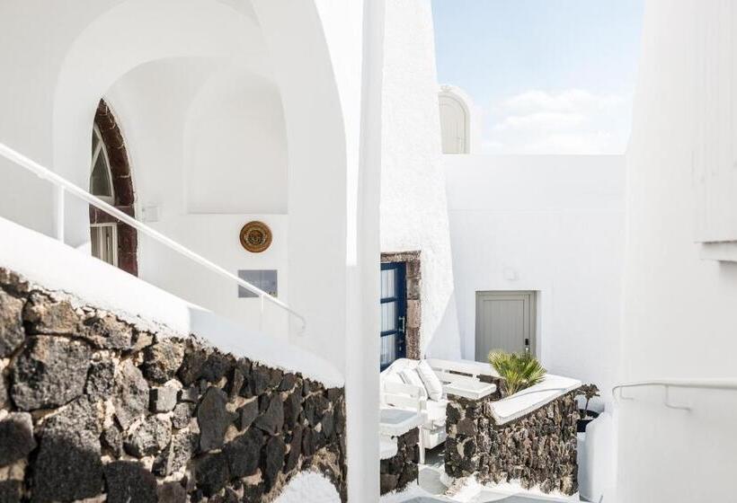 On The Rocks   Small Luxury Hotels Of The World