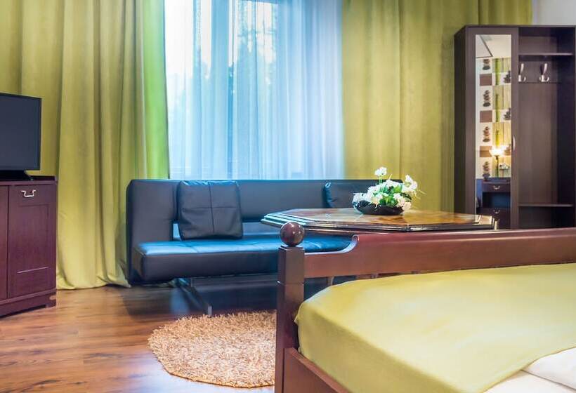 호텔 Pensiunea Venus