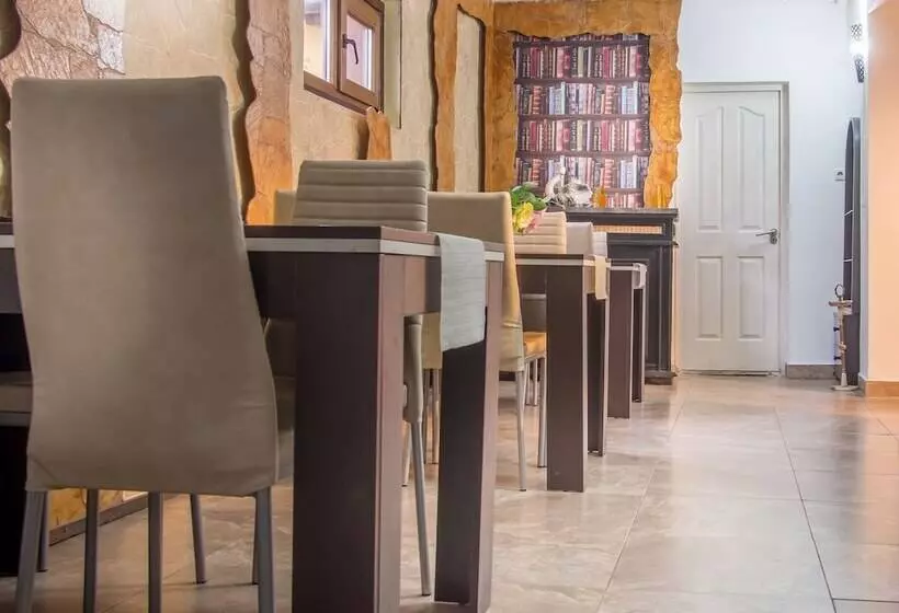 ホテル Pensiunea Venus