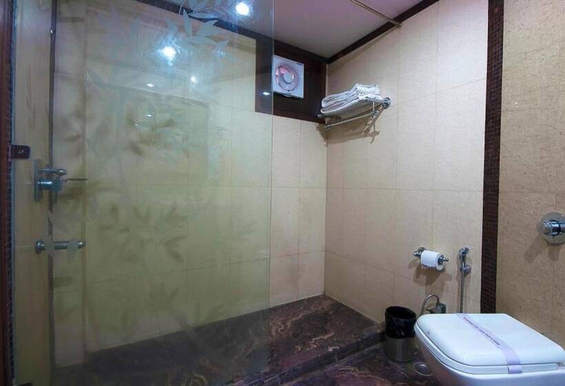 בית מלון כפרי Siris 18