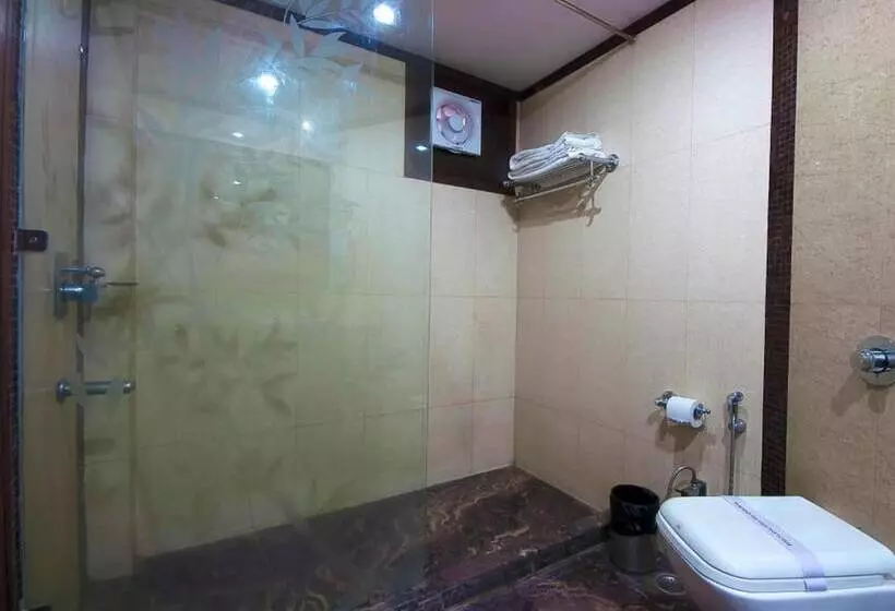 בית מלון כפרי Siris 18