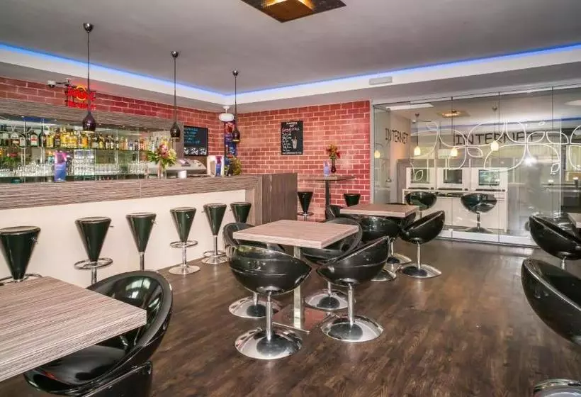 酒店 Smart Stay Hostel Munich City