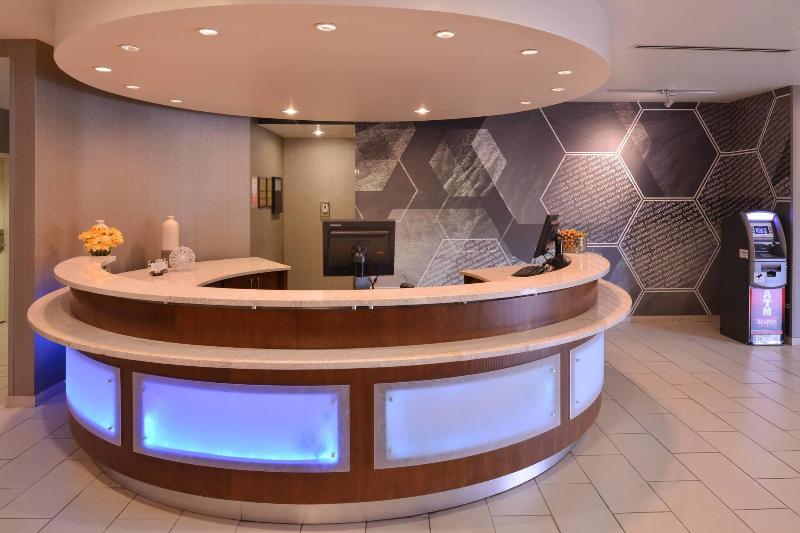 فندق Springhill Suites Las Vegas Henderson