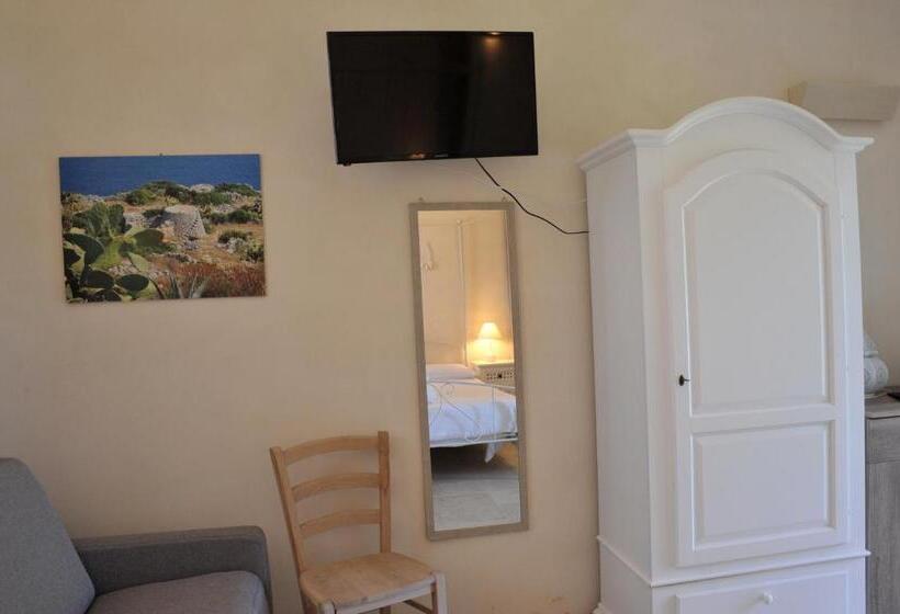 בית מלון כפרי Cuti Mari