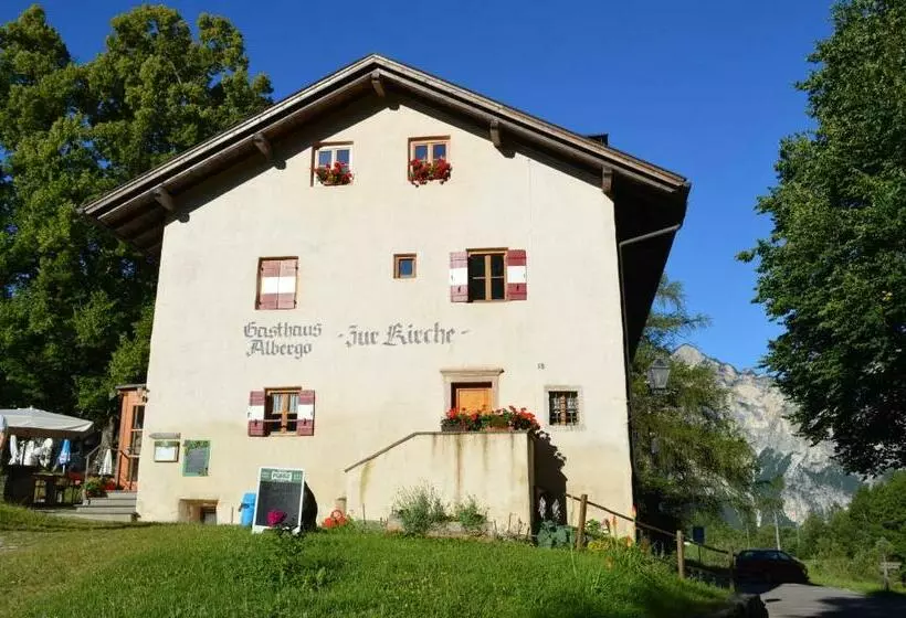 Hotelli Zur Kirche