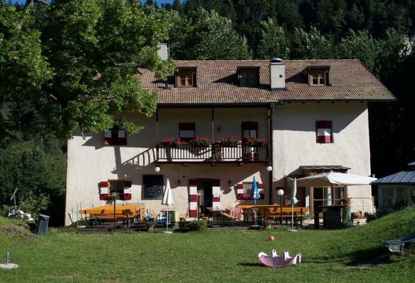 Отель Zur Kirche