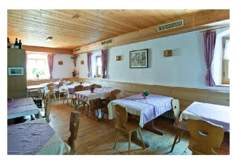 Отель Zur Kirche