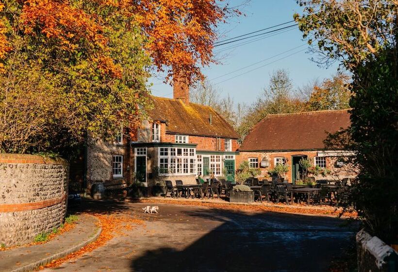 The Ram Inn