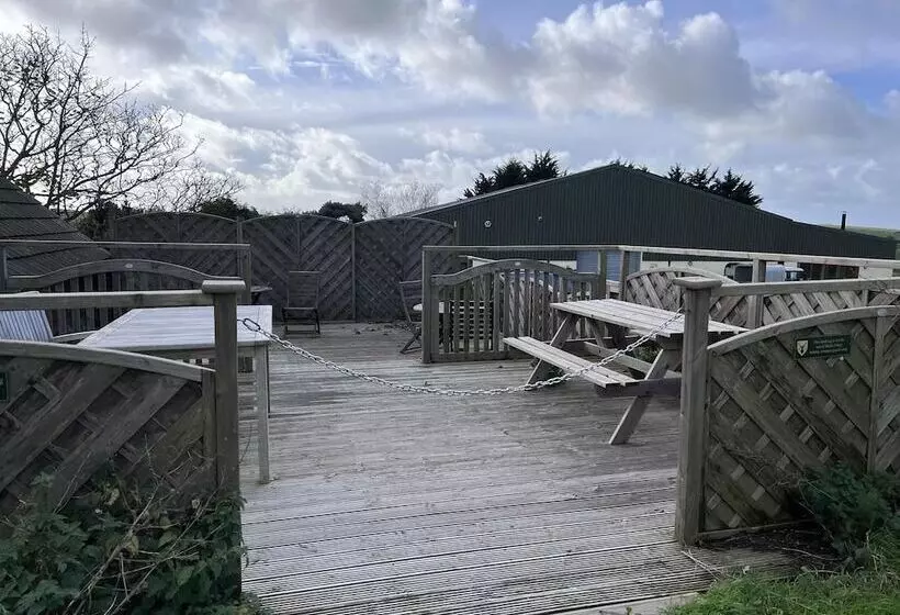 Bike Shed, 1 Bed Cottage, Sleeps 2, Pet Friendly