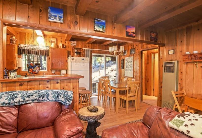 7 Minute Walk To Beach Chambers Landing Chalet