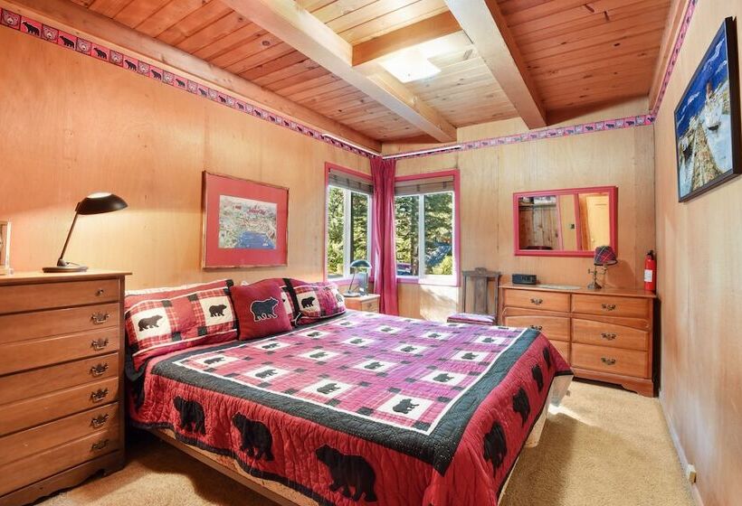 7 Minute Walk To Beach Chambers Landing Chalet