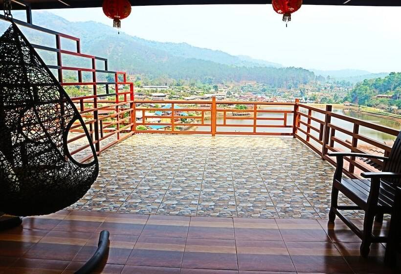 בית מלון כפרי Chasa Rakthai Resort