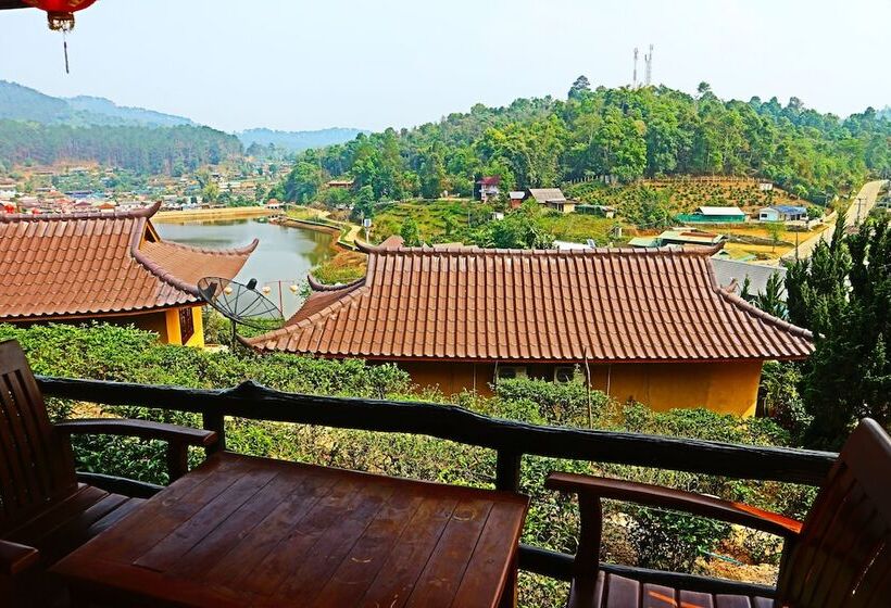 בית מלון כפרי Chasa Rakthai Resort