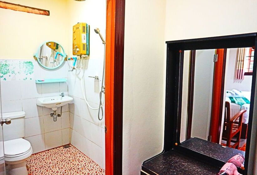 בית מלון כפרי Chasa Rakthai Resort