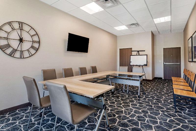 فندق Comfort Suites Grandview Kansas City