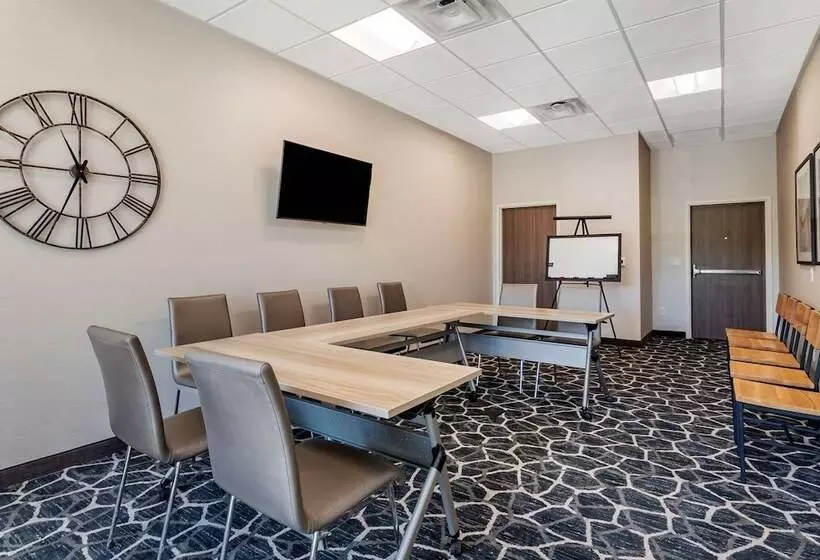 Hotelli Comfort Suites Grandview  Kansas City