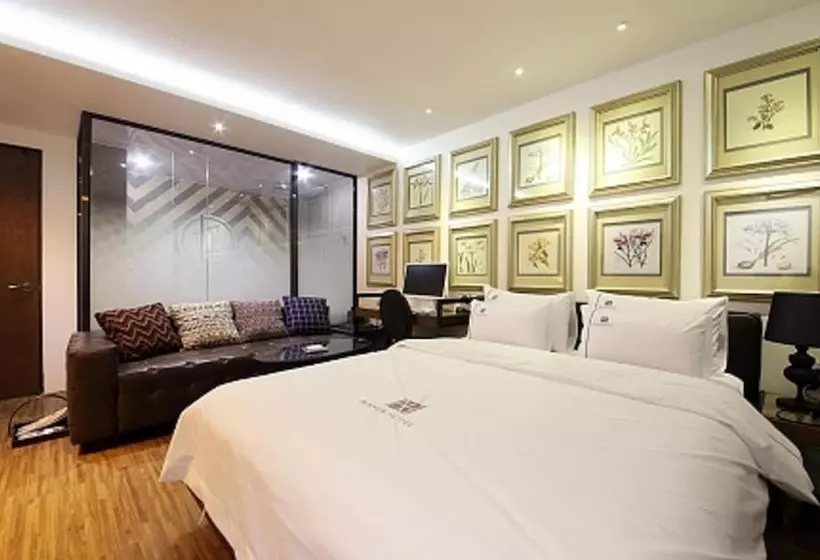 Hotelli Jeonju Aveue