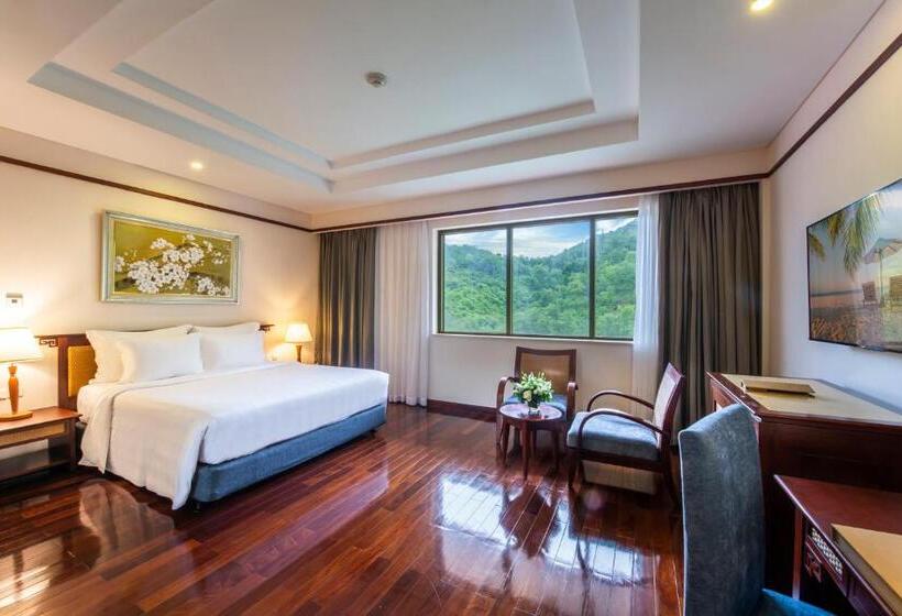 هتل Vinpearl Resort Nha Trang