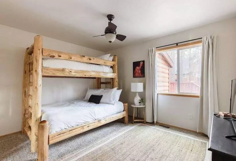 Jumper & Jackhorn By Avantstay 2 Cabin Buyout 6 Br W/ Hot Tub