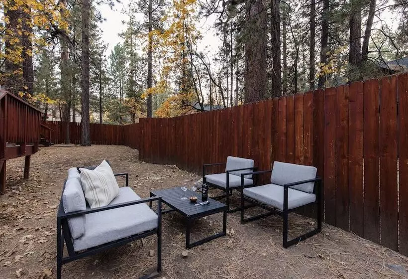 Jumper & Jackhorn By Avantstay 2 Cabin Buyout 6 Br W/ Hot Tub