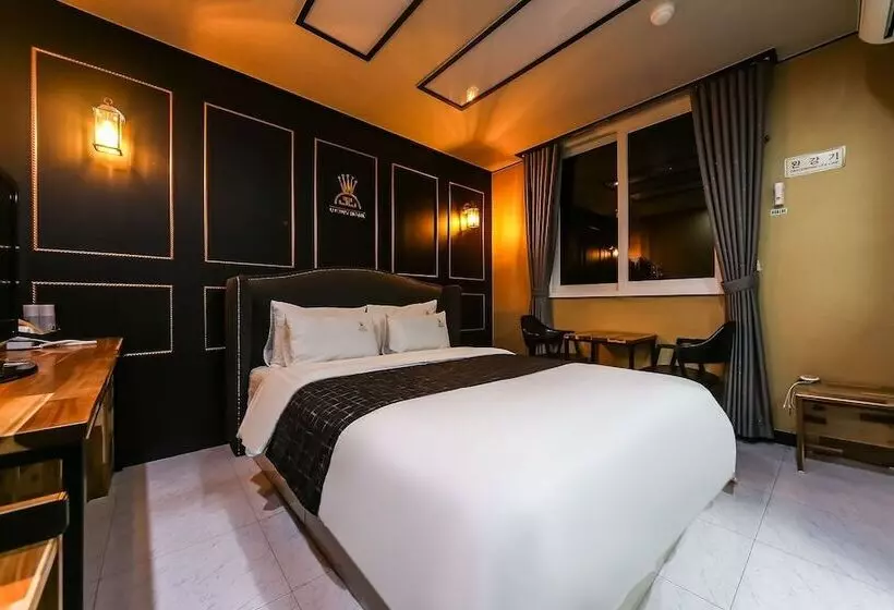 モーテル Changwon Luxury