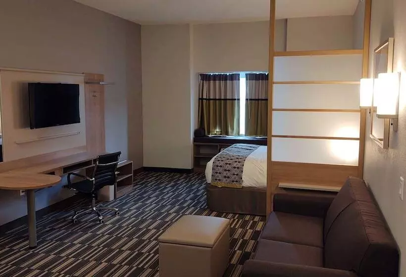 Microtel Inn & Suites By Wyndham Liberty/ne Kansas City Area