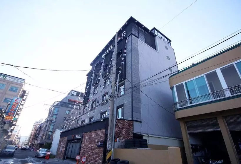 モーテル Changwon Masan Hotel Bnb