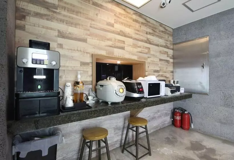 モーテル Changwon Masan Hotel Bnb