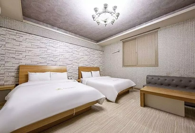 مُتل Gwangju Sangmu Luxury