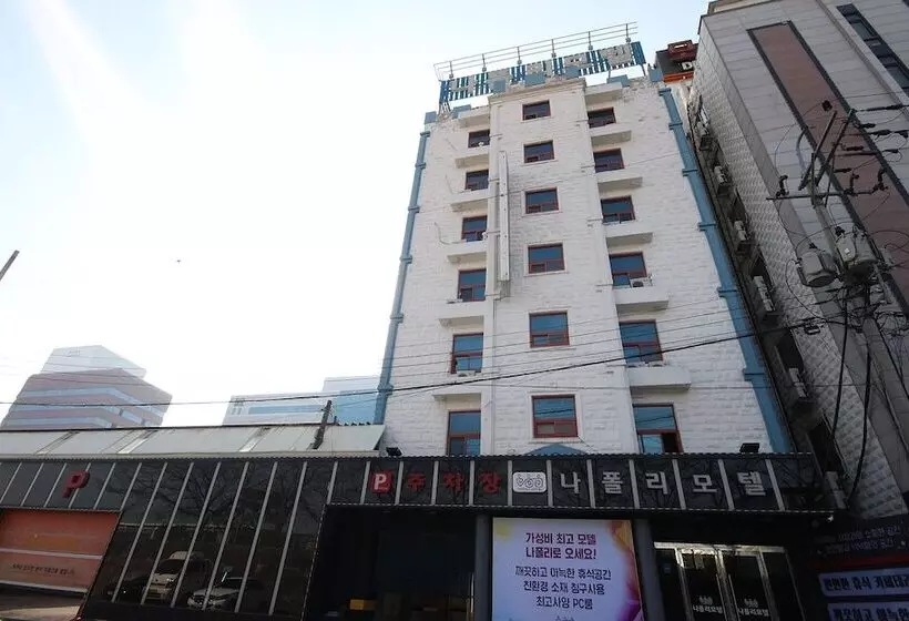 モーテル Gwangju Sinandong Hotel Napoli