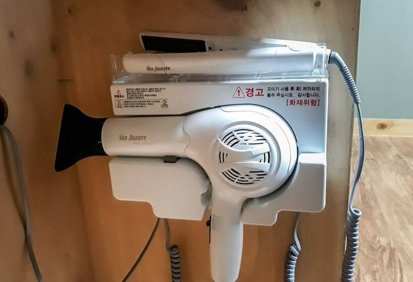 مُتل Gwangju Sinandong Hotel Napoli