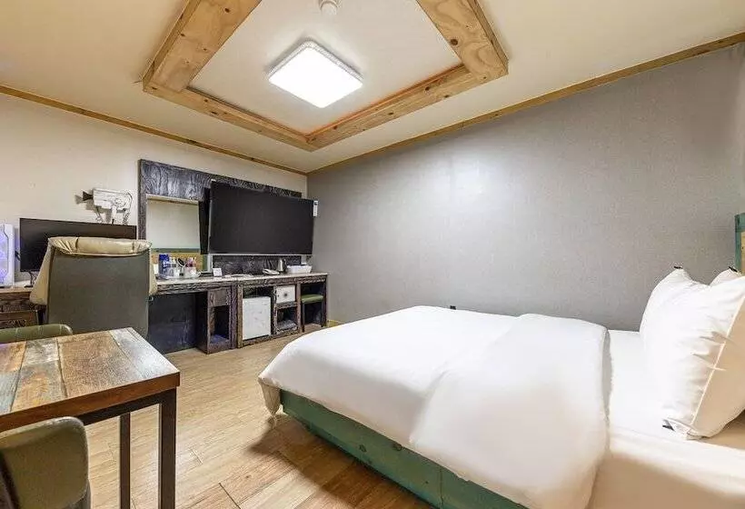 モーテル Gwangju Sinandong Hotel Napoli