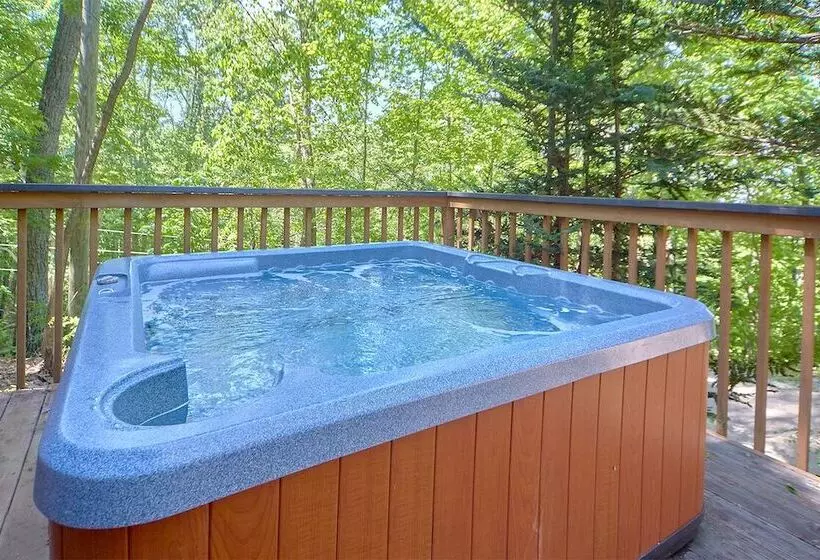 Mountain Hideaway By Jackson Mountain Rentals