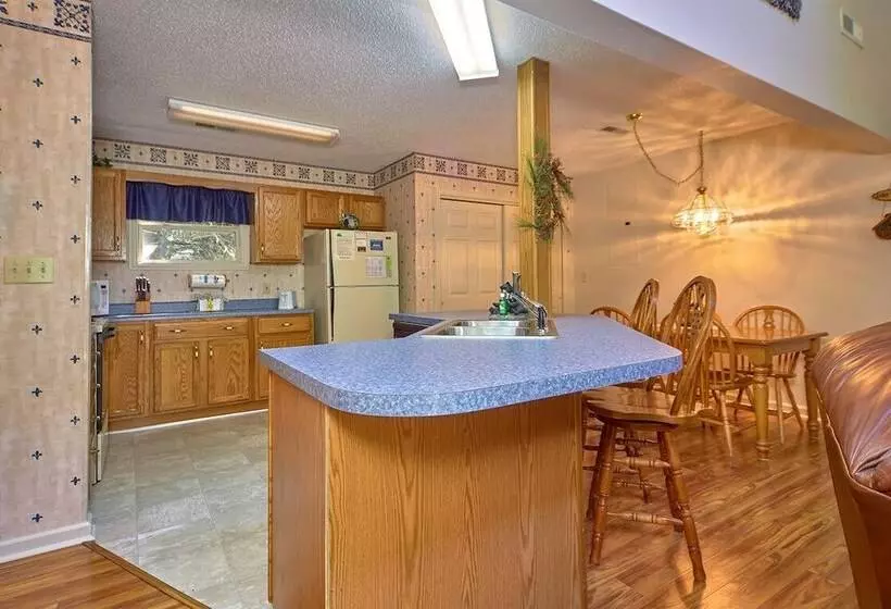 Mountain Hideaway By Jackson Mountain Rentals