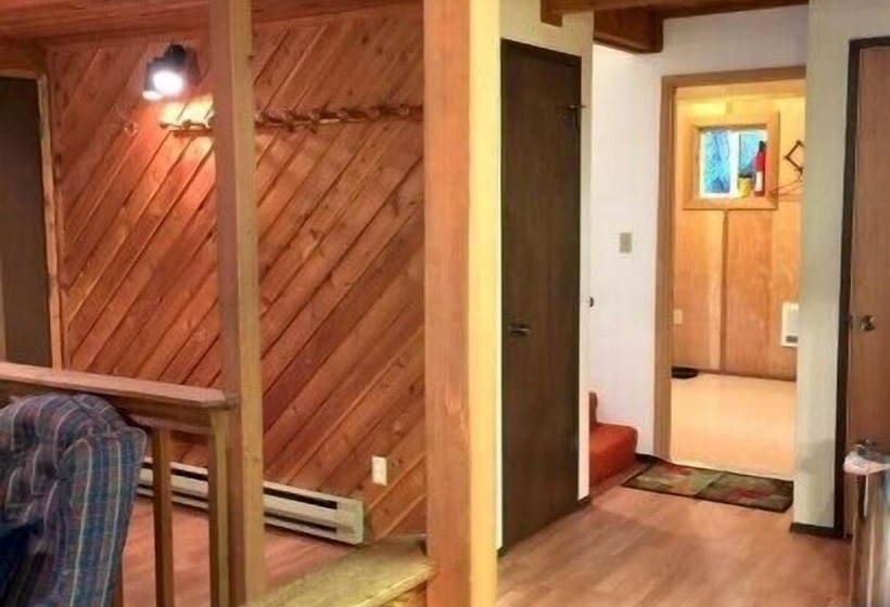 Mt Baker Lodging Cabin 35 Sleeps 6