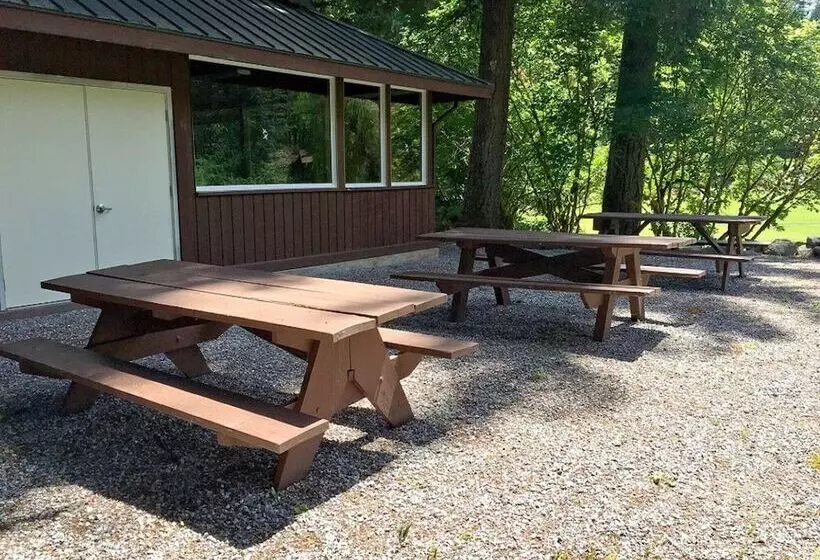 Mt Baker Lodging Cabin 35 Sleeps 6