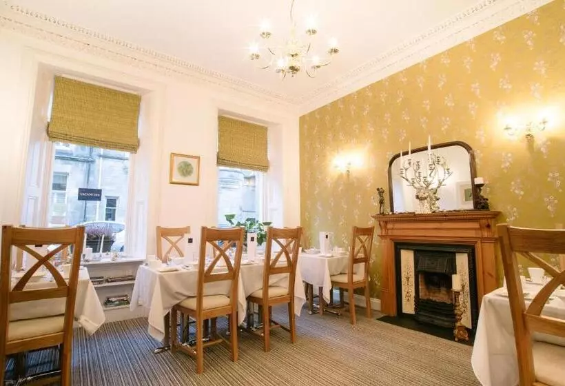Majatalo Annandale Guest House
