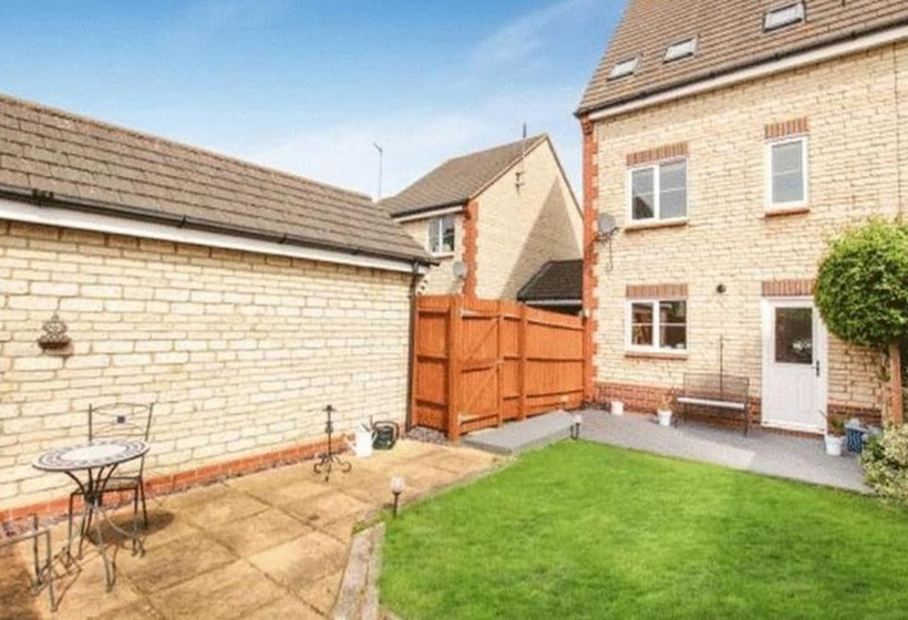 بنسيون Bicester Gf Serviced Accommodation