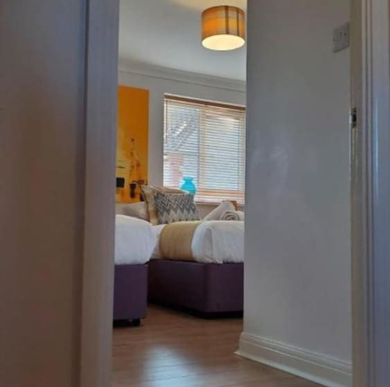 بنسيون Bicester Gf Serviced Accommodation