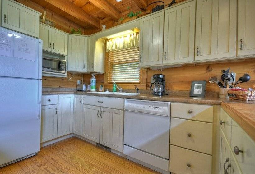 Serenity Now Secluded Near Toccoa & Ocoee Rivers