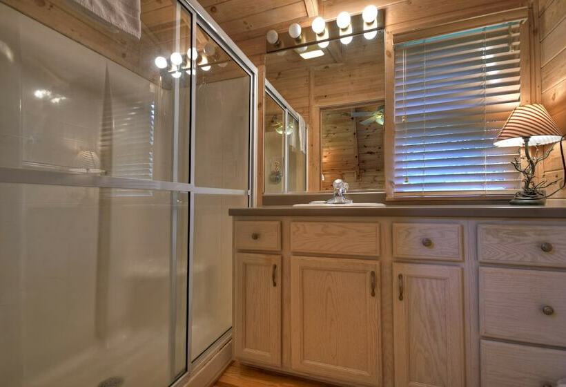 Serenity Now Secluded Near Toccoa & Ocoee Rivers