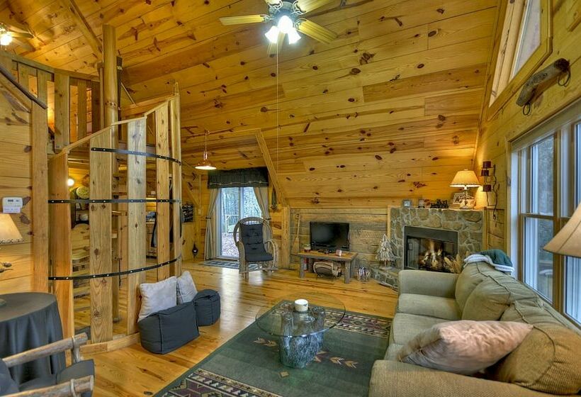 Triple Treat Rustic Cabin Near Blue Ridge